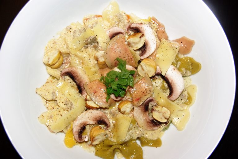 Pâtes au foie gras, à la châtaigne et au cantal bObStronomie Ca se